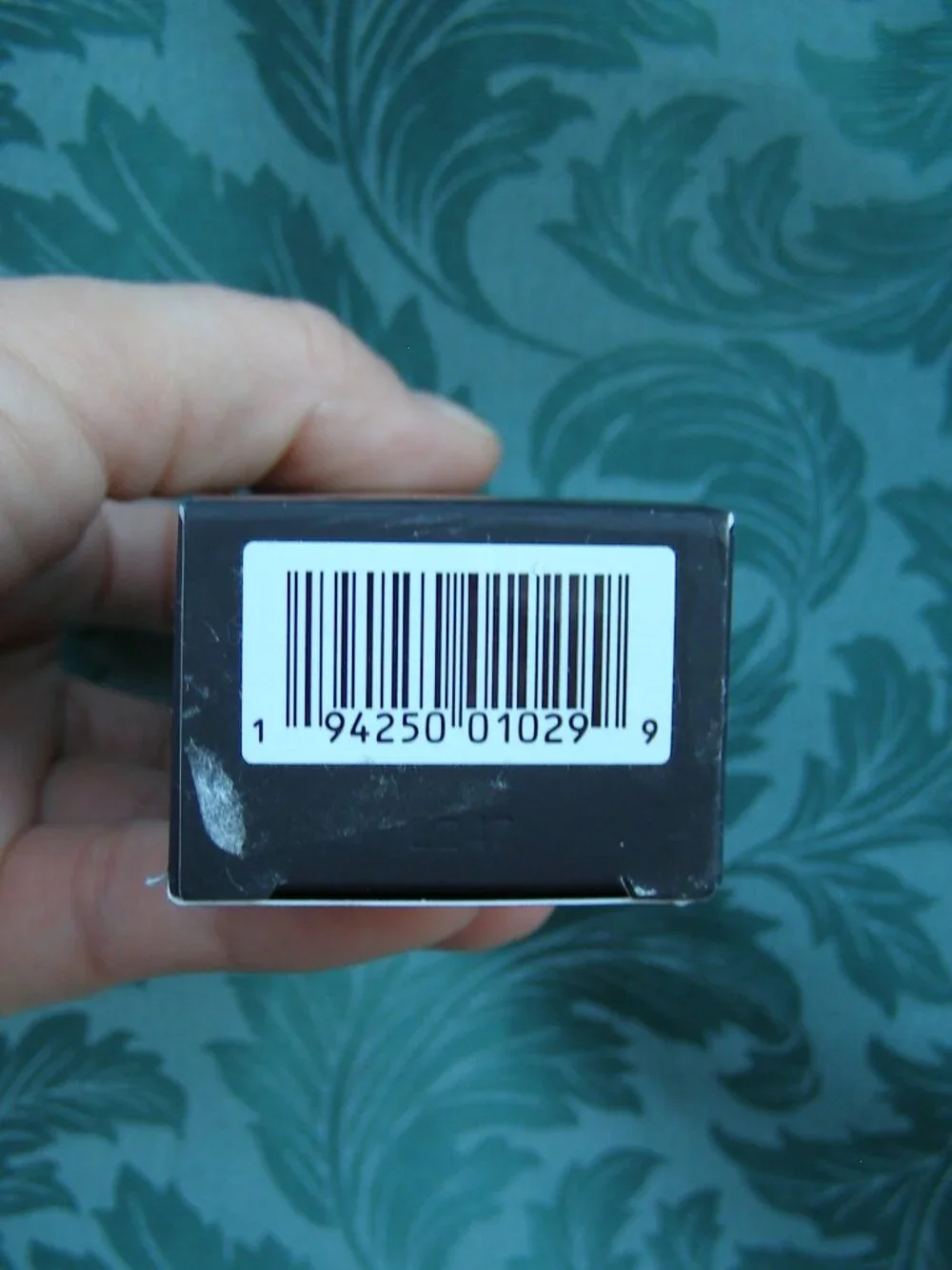 NEW Laura Mercier Real Flawless Foundation